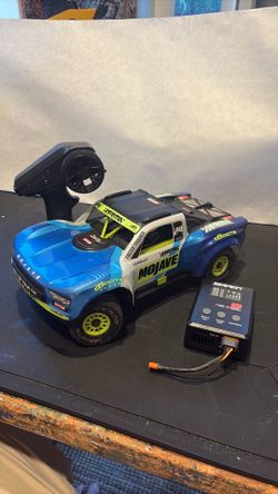 Arrma Mojave grom brushed RTR with upgraded charger