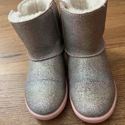 UGG Toddler Boots Size 11