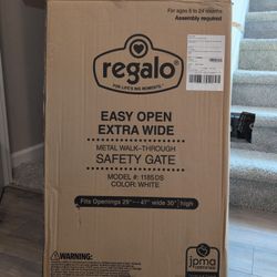 Regalo Extra Wide Baby Gate 