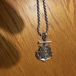 250 Dollar Anchor Piece And 400 Dollar Chain