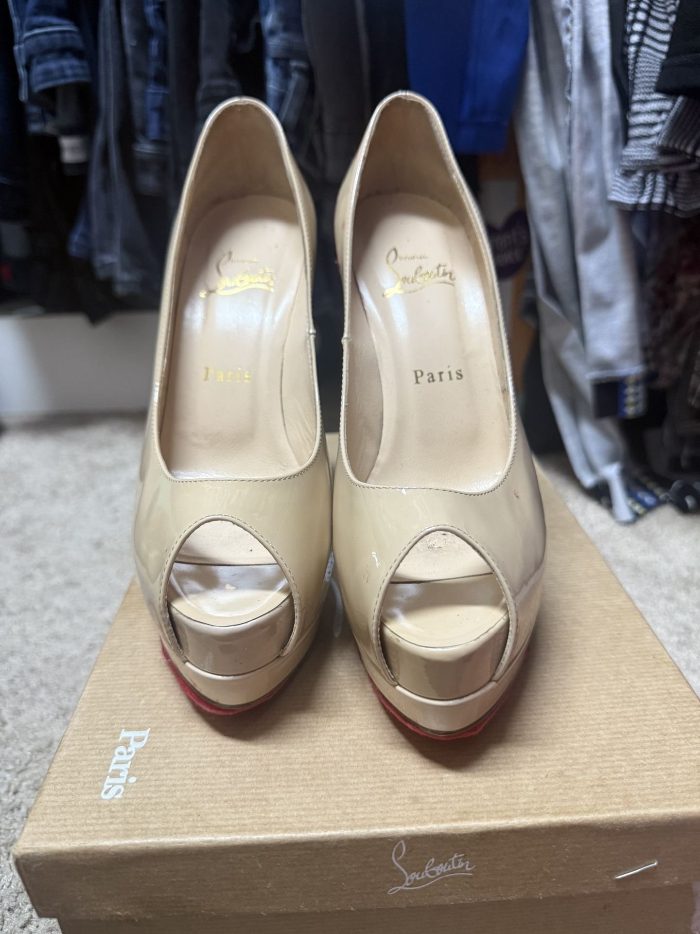 Authentic Christian louboutin Palais Royal 120