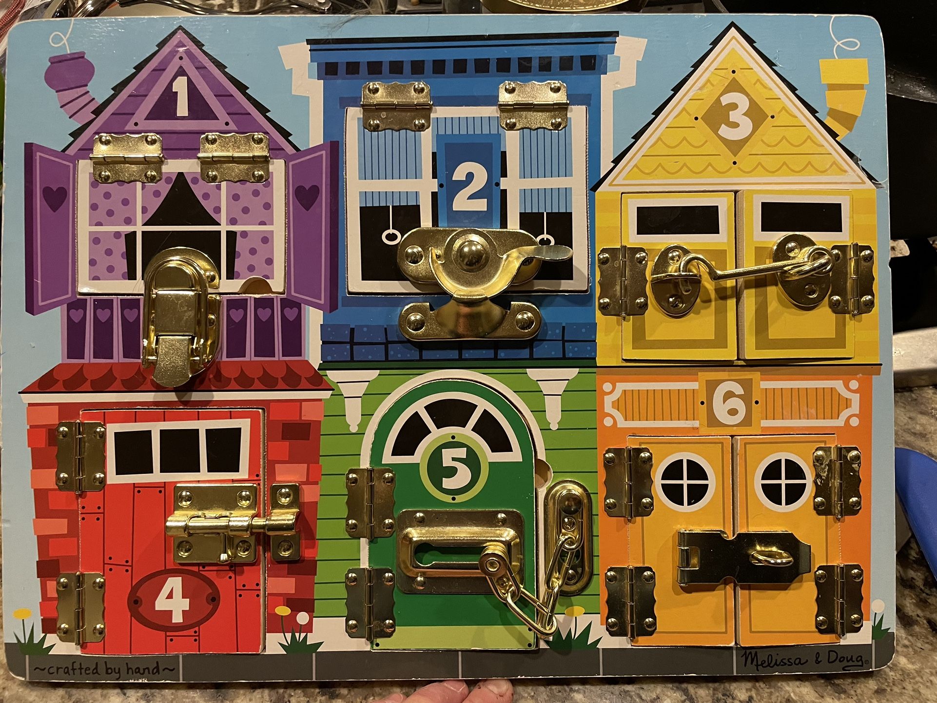 MELISSA AND DOUG PUZZLE