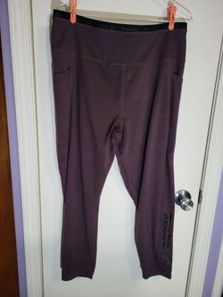 Burgundy leggings