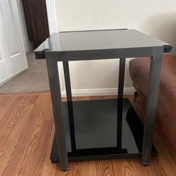 Coffee table with 2 side tables