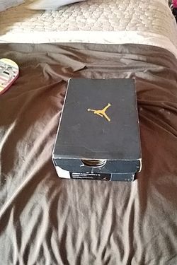 Jordens size 5c and converse size 2
