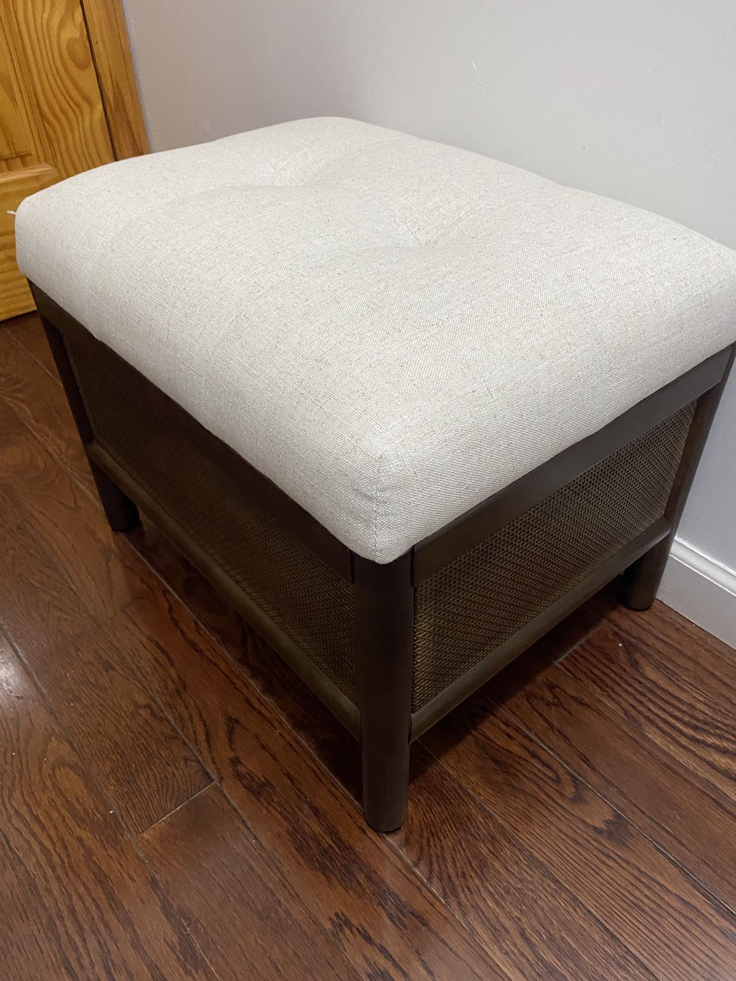 High quality Sofa Ottoman Chairs, Solid Wood for Living Room & Bedroom (21.5x16x17inch)( please follow my page all brand new )