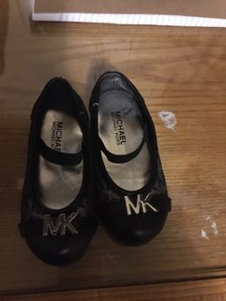 Shoes Size 7 Good Condition