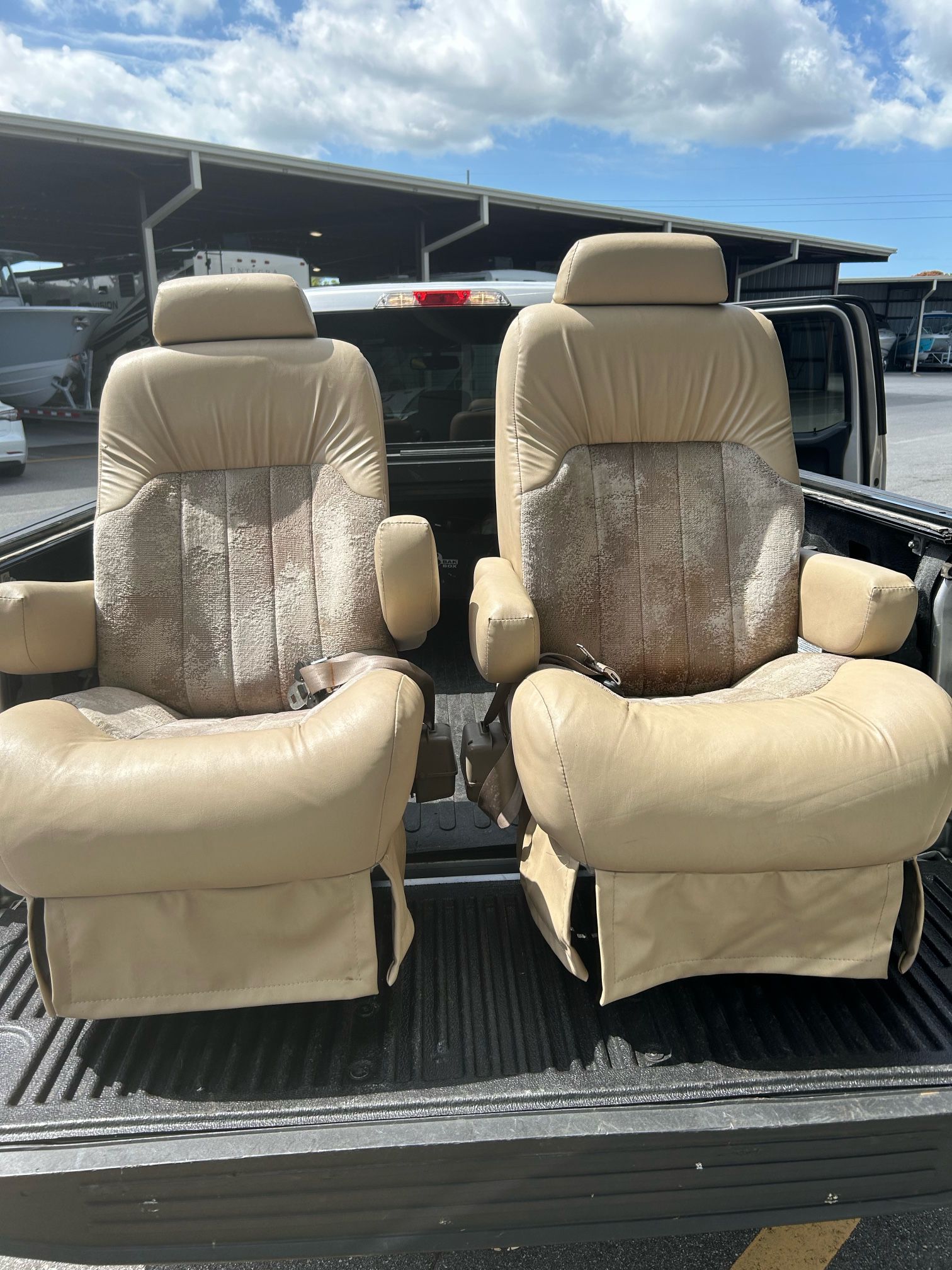 RV Captain Chairs 