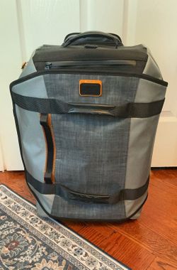 Tumi international roller duffel