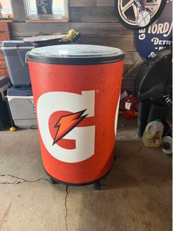 Gatorade cooler with wheels