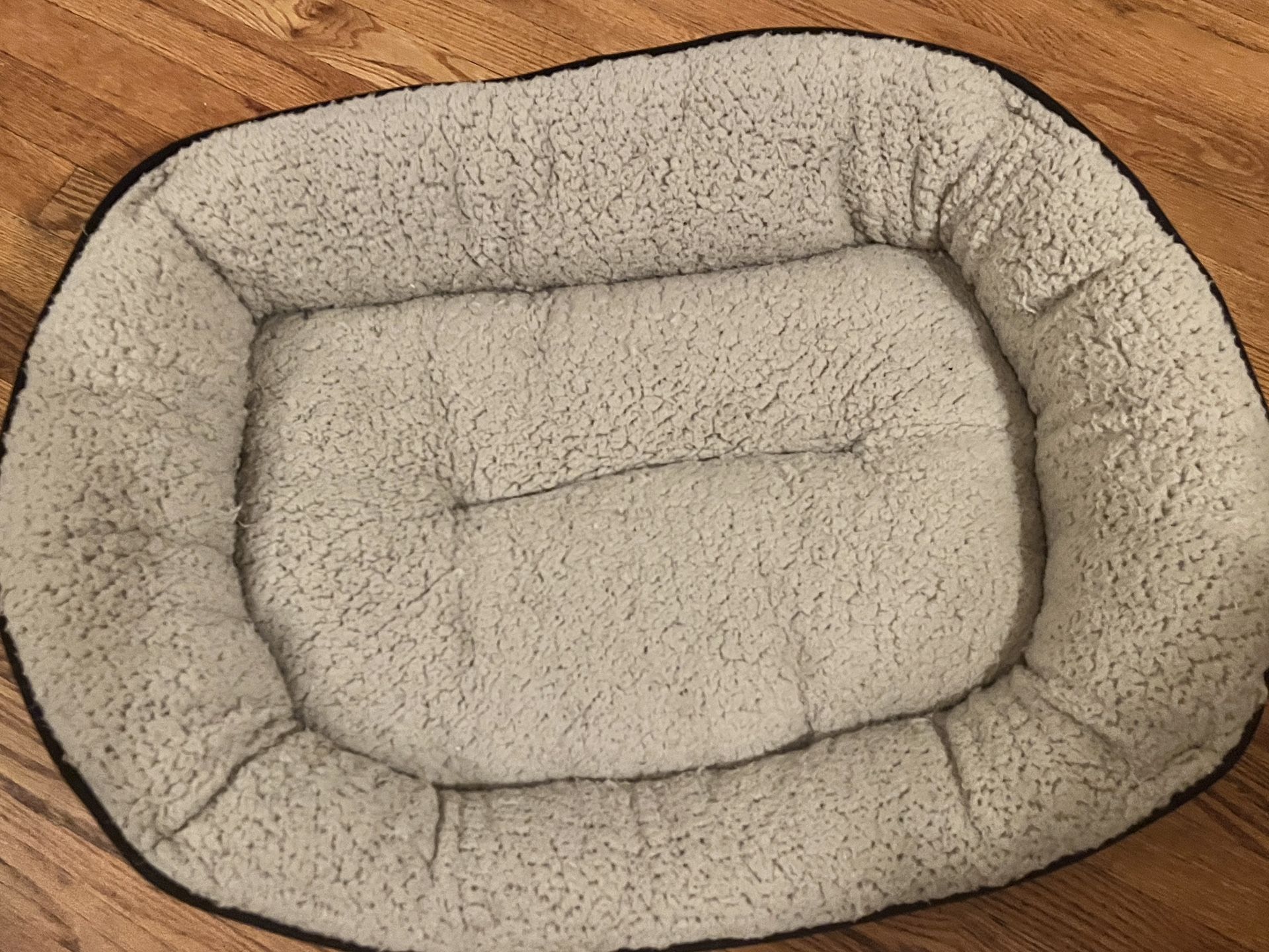Dog Bed, Small/Medium Size 