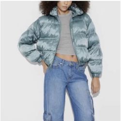 Women’s Puffer Jacket Size Large New With Tags