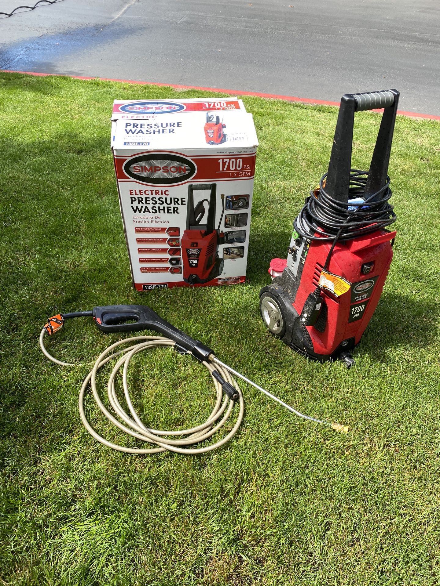 Simpson Electric Power Washer 1700psi