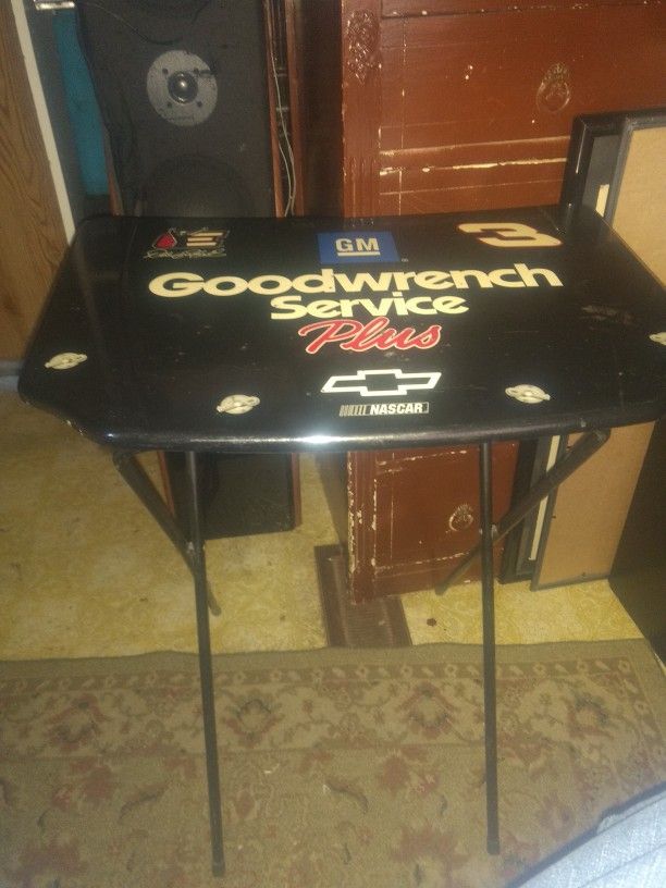 NASCAR Mechanics TV Tray