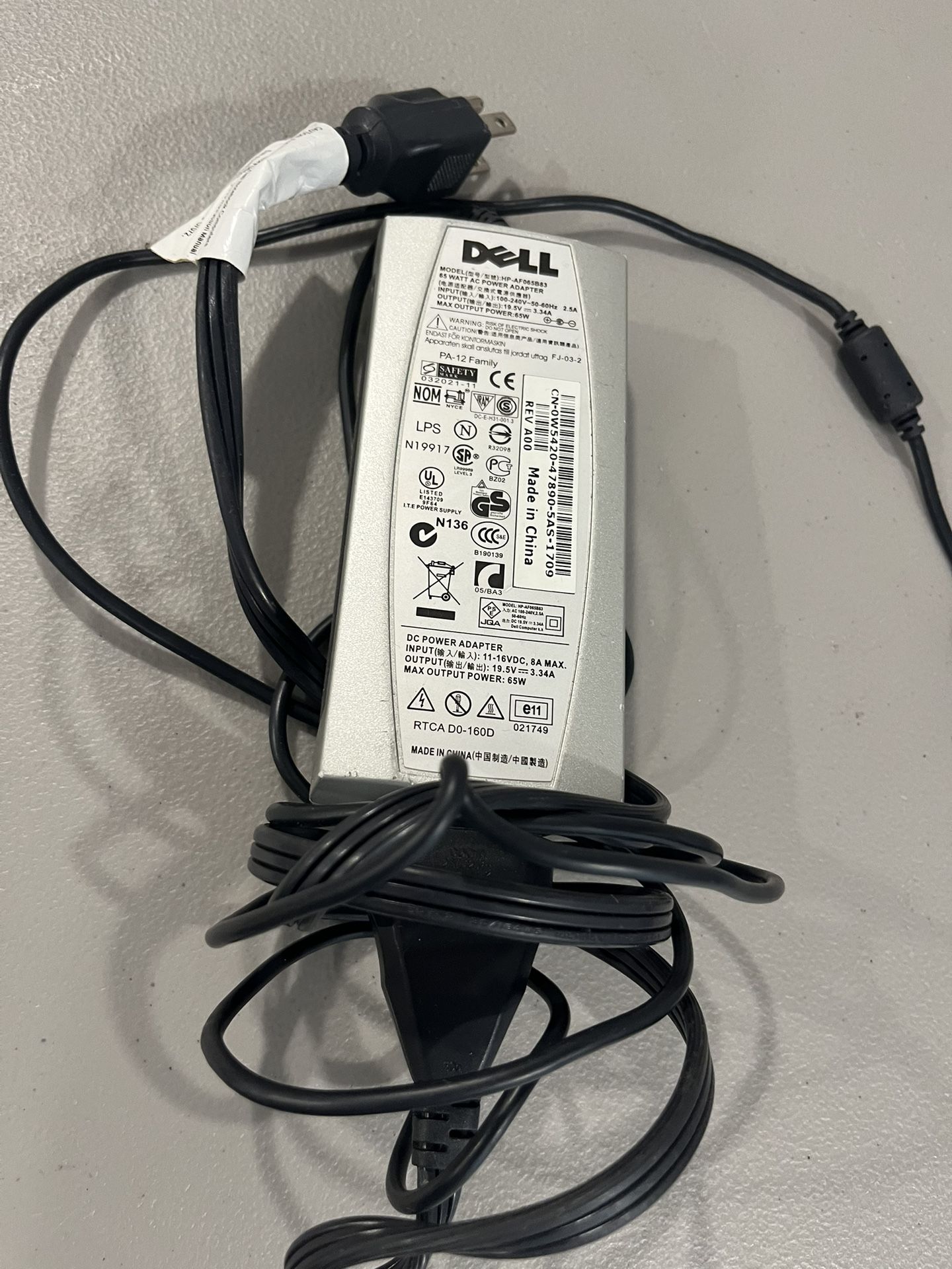 Original 65W Dell HP-AF065B83 AC Adapter 19.5V 3.34A Charger W5420 OEM