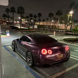 R35 GTR taillights 