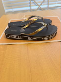 Michael kors sandals 8