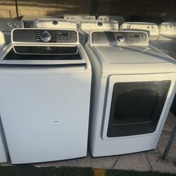 Whirlpool Washer And Electric Dryer 5.0&7.4 Cuft