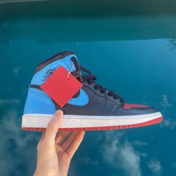 Air Jordan 1 “Nc To Chi” (Mens Size 9.5/Women’s 11) 