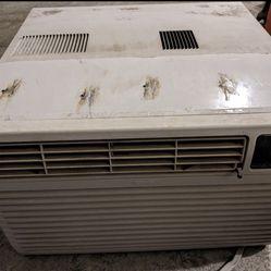 Air Conditioner Plasma Air  by Kenmore 