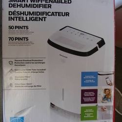 Honeywell - 70-Pint Smart Portable Dehumidifier - White

