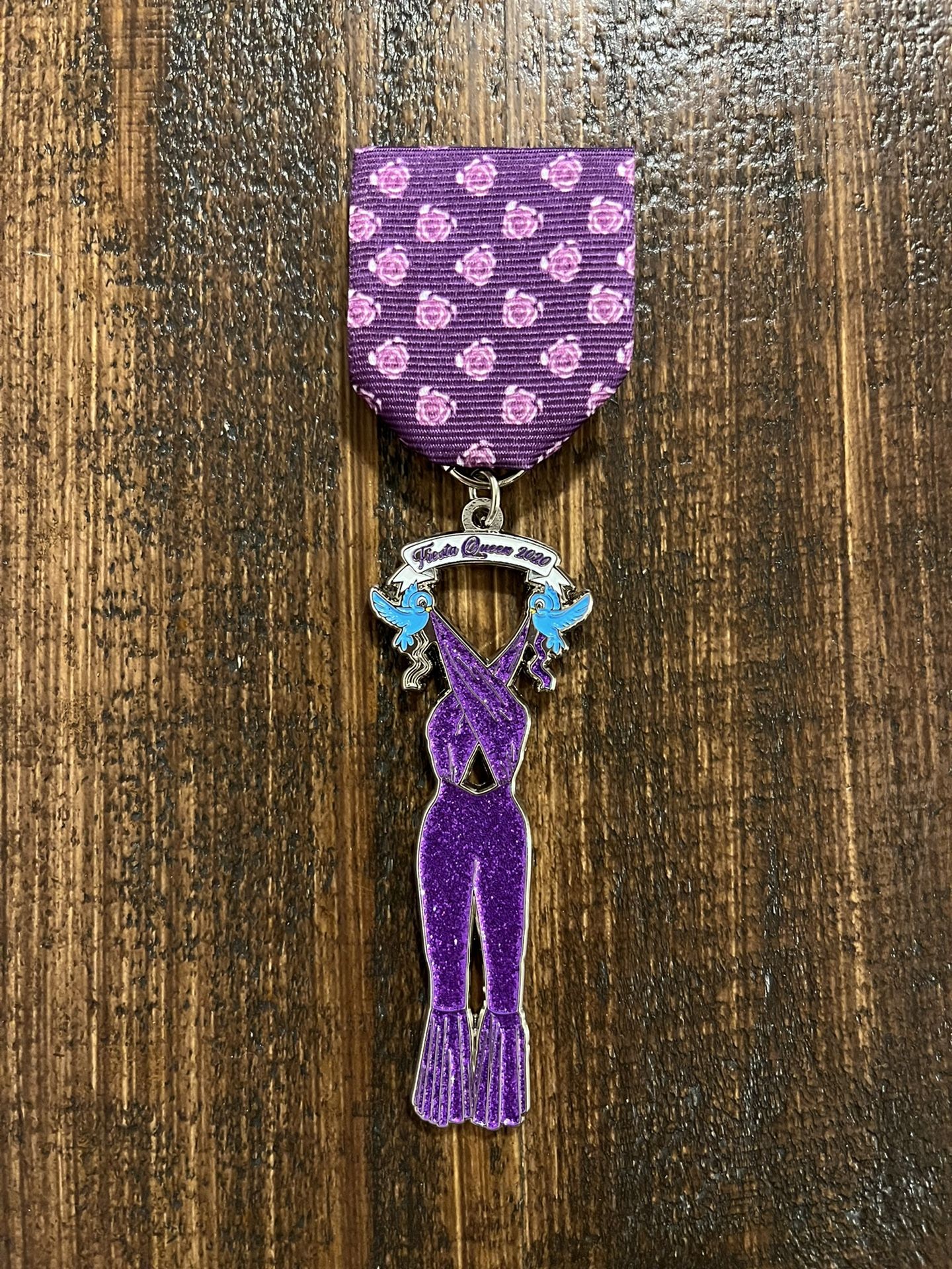 Brand New Fiesta Queen 2020 Selena Fiesta Medal In Original Packaging