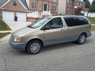 2003 Toyota Sienna
