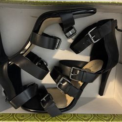 Designer women’s Heel Shoes By Gianni  Bini
