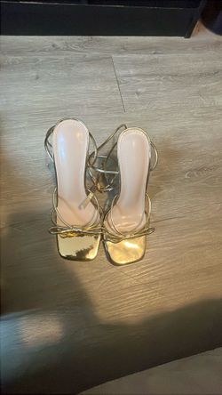  Gold Heels