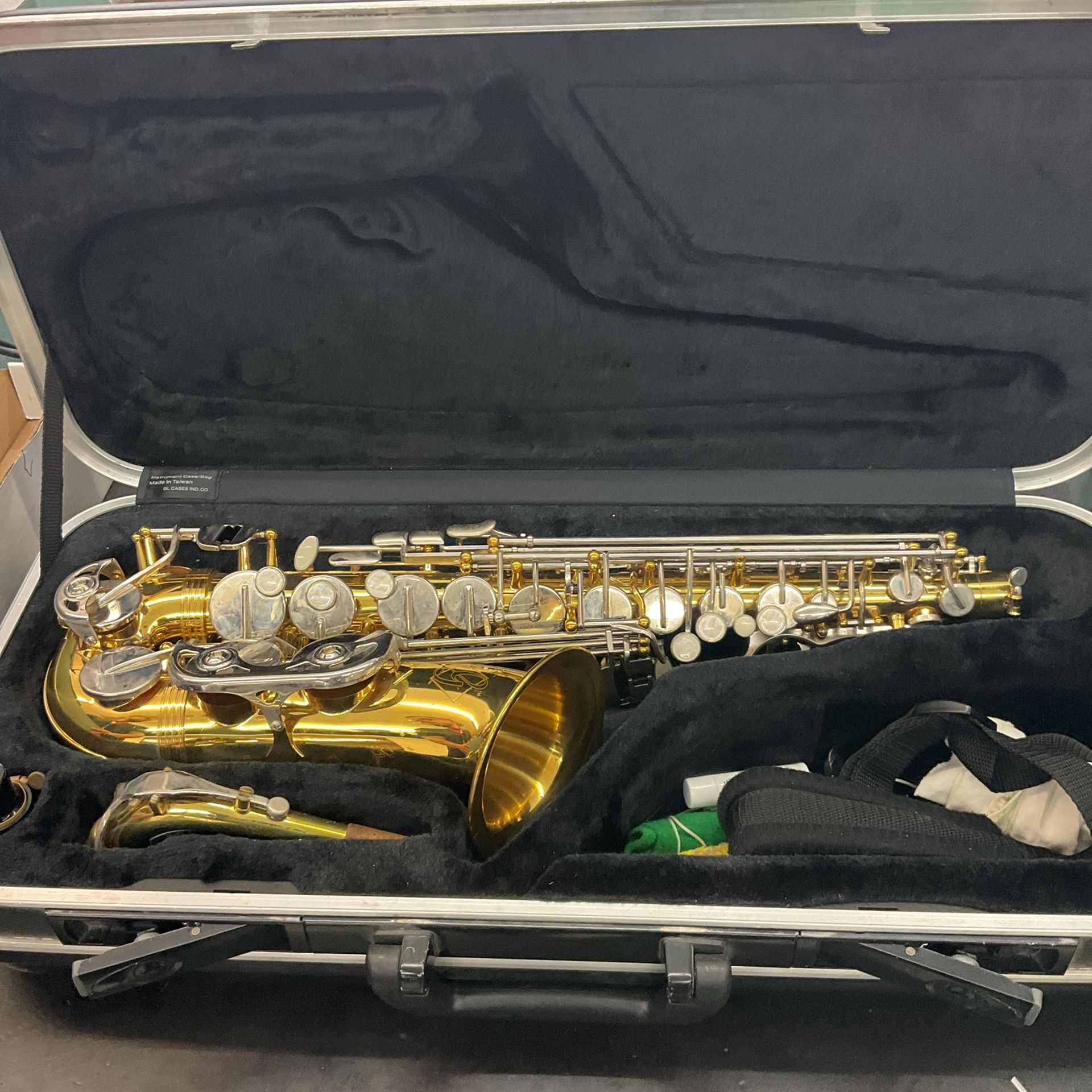 Gemeinhardt Saxophone