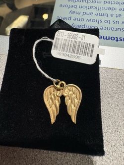 Angel wing charm James Avery