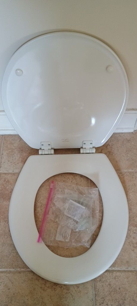 White Toilet Seat