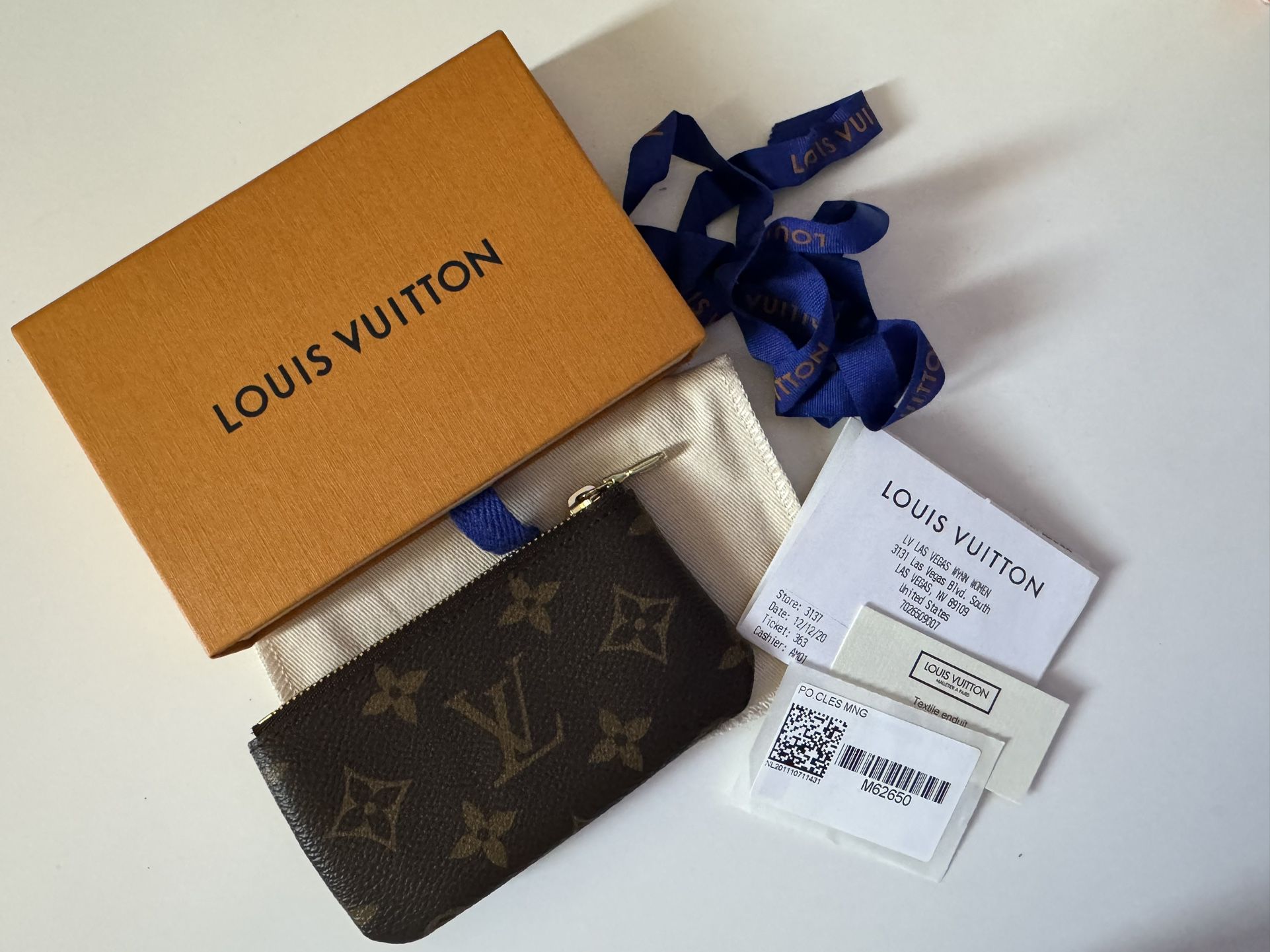 Louis Vuitton ** Key Pouch