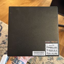 750W Power supply unit