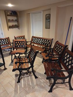 Iron and wood garden set