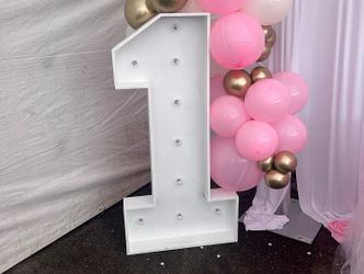 Marquee Numbers 