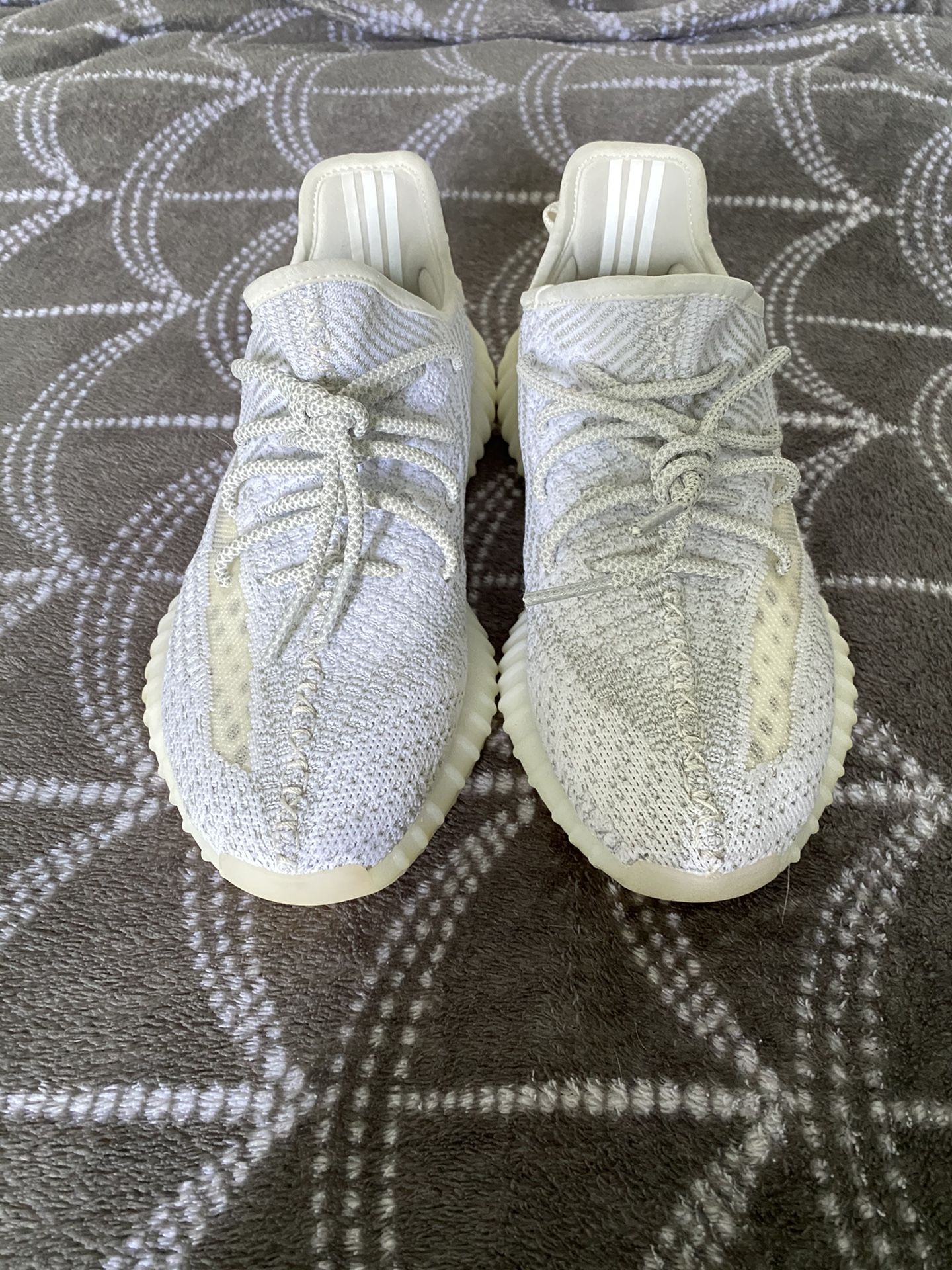 Yeezy boost 350 v2 static reflective