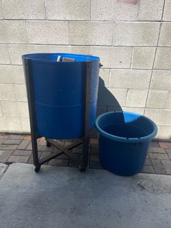 Barrel on Metal Stand/Bucket