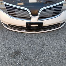 2013-2016 Lincoln MKS Complete Front Bumper With All The Accessories OEM. 