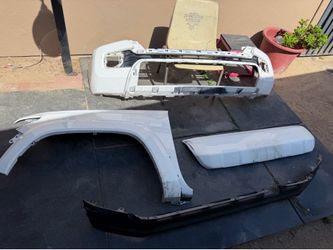 Toyota Tacoma 2016 parts fender and bumper