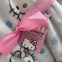 Hello Kitty Blanket
