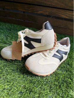 Tenis $40