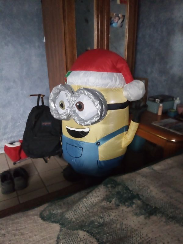 Minion blow up decoration for Sale in Phoenix, AZ OfferUp