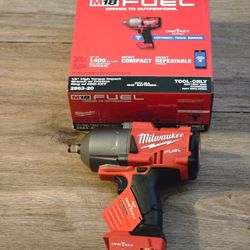 Milwaukee
M18 FUEL ONE-KEY 18V Lithium-Ion Brushless Cordless 1/2 in. Impact Wrench with Friction Ring (Tool-Only)