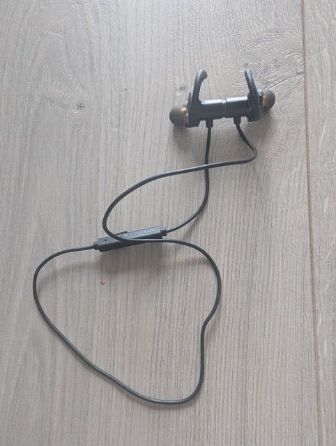 Wireless Headphones