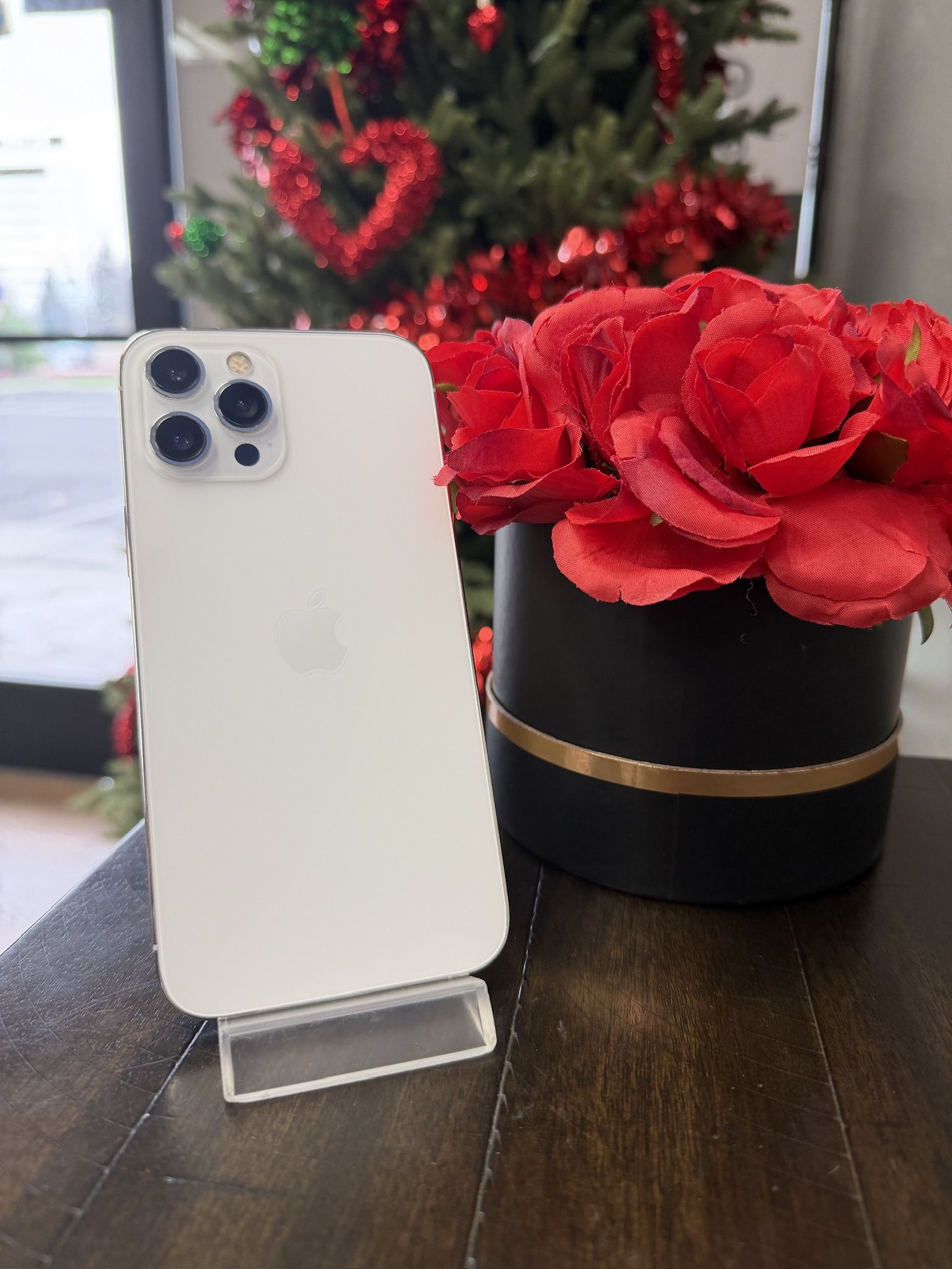 New Years Sale! iPhone 12 Pro Max Unlocked 128GB Silver