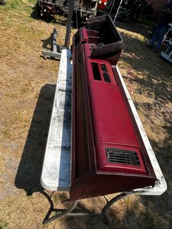 Dash / NO cracks / Chevy/ GMC 88-94