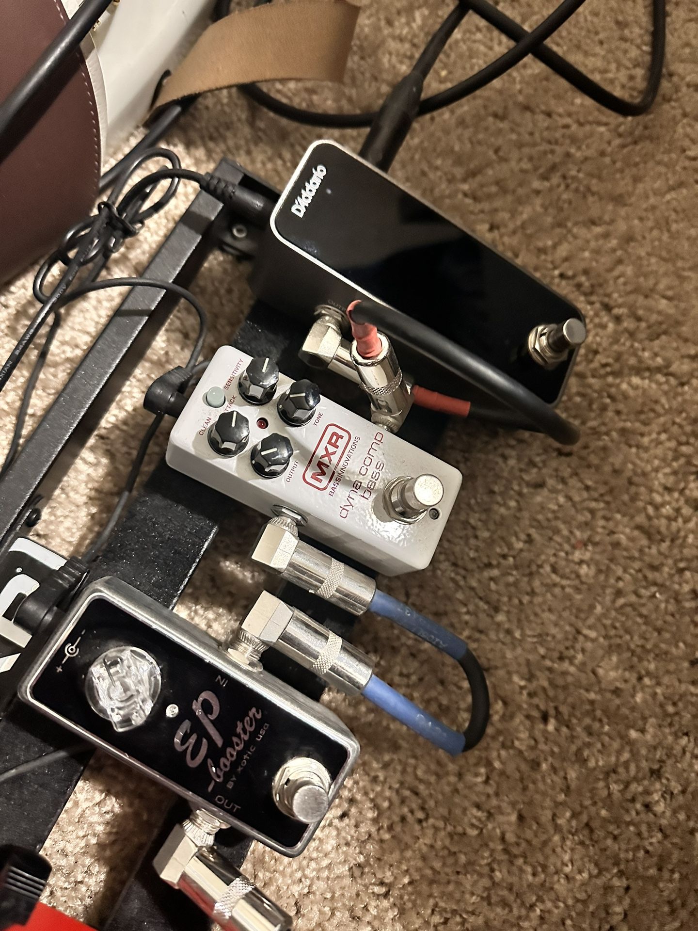 Bass Pedal Board MXR EP Booster D’Addario for Sale in Gardena, CA OfferUp