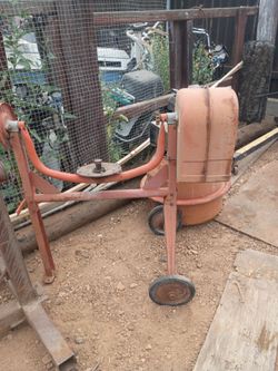Concrete mixer