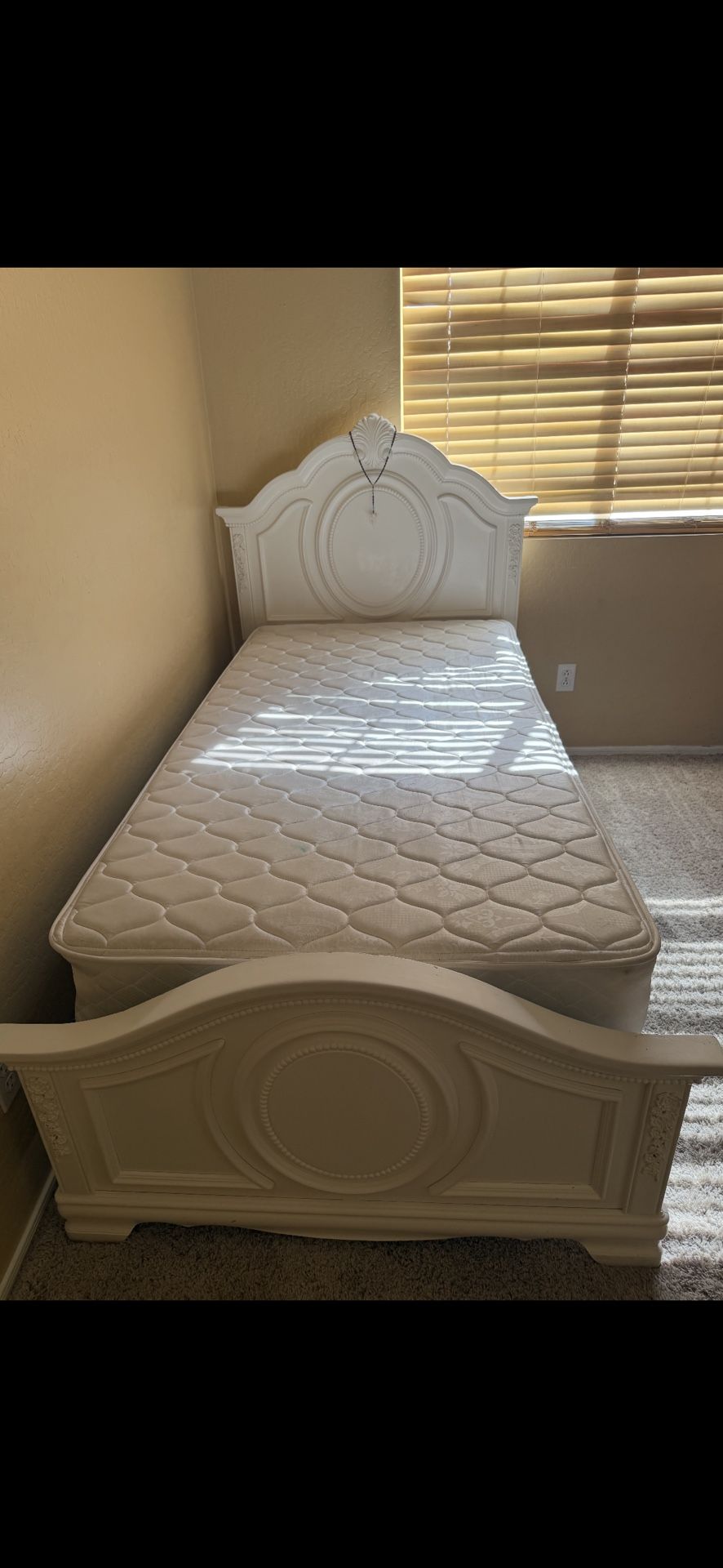 Twin Bed
